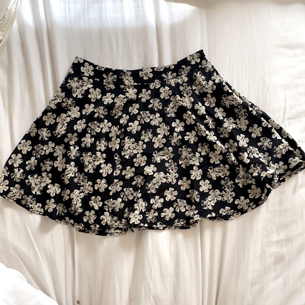 Floral Lush skirt. Great condition.